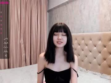 girl
        chanlia cam image #1763285