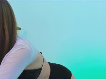 girl
        elizabeth__gray cam image #541514