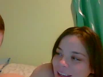 couple
        hornyfucks420 cam image #530035