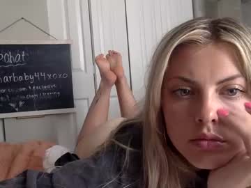 girl
        charlitbaker cam image #2050845