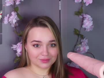 girl
        melissabowen cam image #5417737