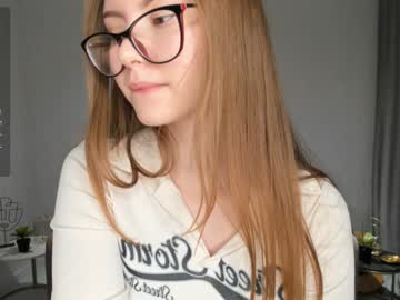 girl
        gemmacockayne cam image #4866914
