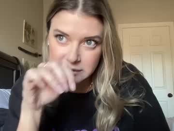 girl
        rileydepp cam image #2949023