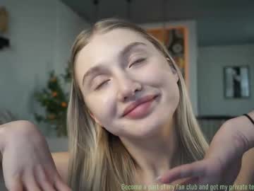 girl
        hanna_monttana cam image #6552557
