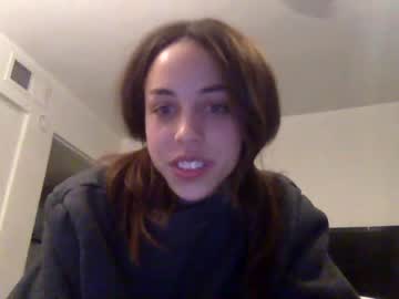 girl
        stellixyra cam image #1127936
