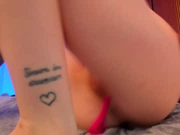 girl
        lovexxxpink cam image #2118919