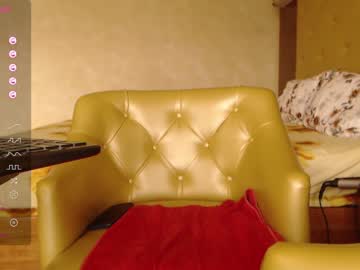 girl
        amirarossee cam image #3966802