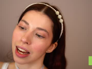 girl
        happyvivy cam image #5905411