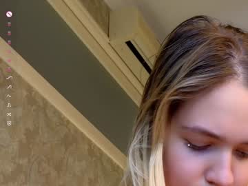 girl
        beverly_hillls cam image #6049886