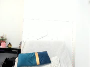 girl
        hotfallingdevil cam image #806279