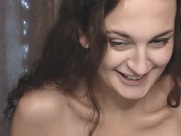 girl
        dilaramorgenshtern cam image #3019812