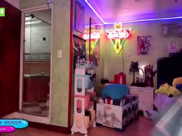 girl
        kloelamaravilla18 cam image #1508453
