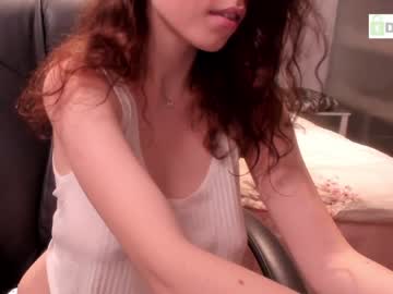 girl
        lilamytee1 cam image #2194383