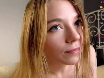 girl
        lovely_shyy cam image #5436644