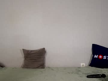 couple
        foxeslovefoxes cam image #5285244