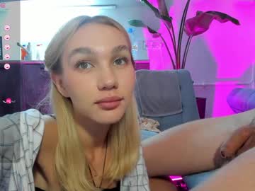 couple
        wladilia cam image #4911746