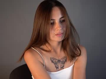 girl
        katetoday cam image #2460512