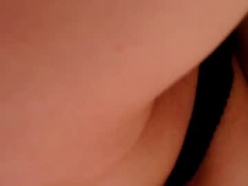 girl
        surprise_girl69_ cam image #4334543