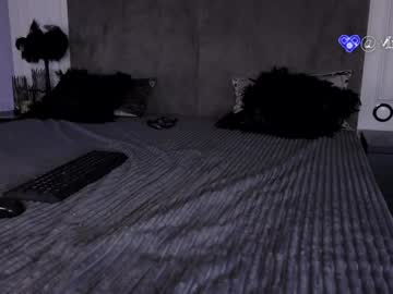 girl
        miladenver cam image #6580277