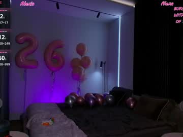 girl
        wildsexalexandalexis cam image #5083747
