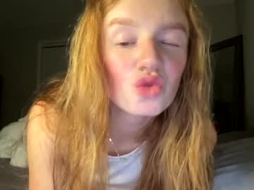 girl
        kaybrookee cam image #1243007