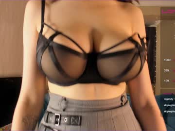 couple
        ririannamitch cam image #1821132