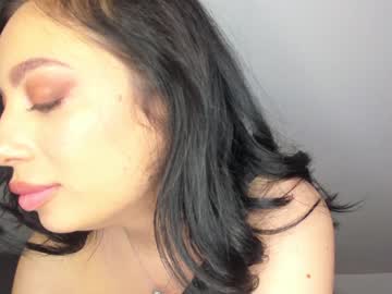 girl
        sabinadulce cam image #3198438