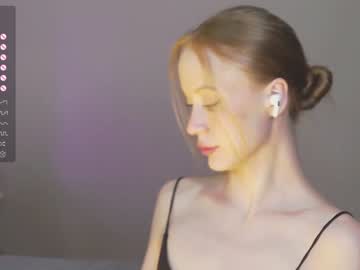 girl
        cute_shine cam image #4247087