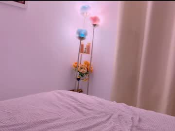 girl
        myassistant cam image #3022469