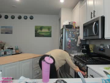 girl
        pr3ttyp1nkpussy cam image #292672