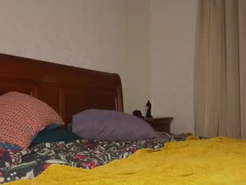 girl
        artemisa_meows cam image #6613606
