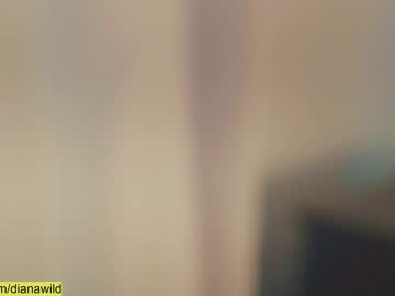 girl
        wild_schoolgirl cam image #2412829