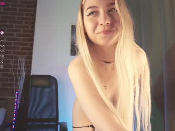 girl
        yolandabertha cam image #2037994