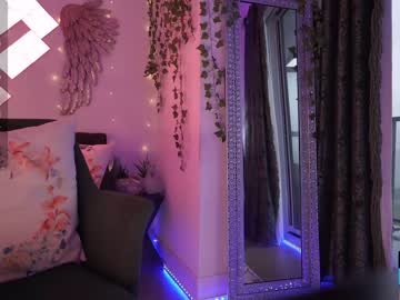 girl
        mysticxkitty cam image #2899476