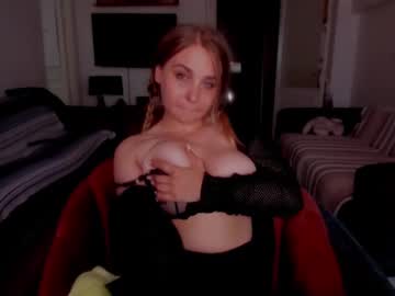 girl
        sweetmila1 cam image #4916822