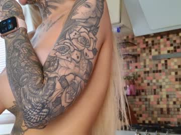 girl
        2badforyou cam image #6711362