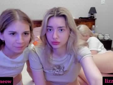 couple Lovely Nude Webcam Girls And Couples with lovely_kira_kira