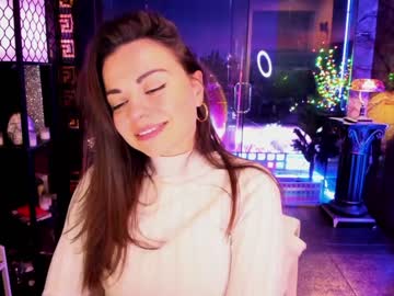 girl
        alma_pearl cam image #496539