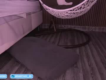 girl
        dakota_leex cam image #6787615
