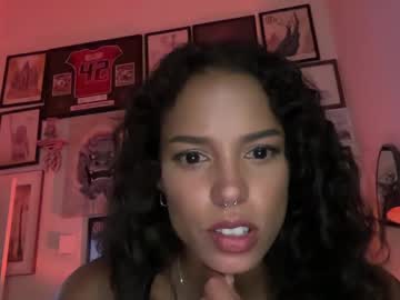 girl
        jazmeetswrld_show cam image #6882438