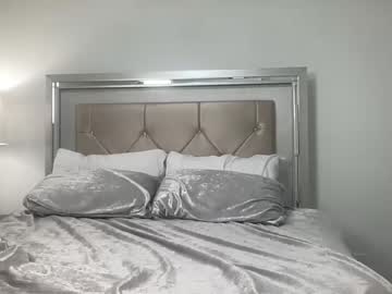girl
        lovecayaxo cam image #2269555