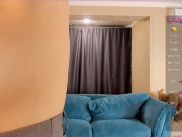 couple
        ririannamitch cam image #1721185