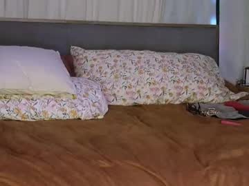couple
        cumguzzlingskank cam image #6479144