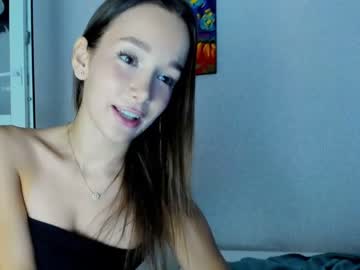 girl
        ellie_leen cam image #101909