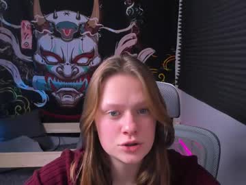 girl
        tessaswan cam image #5953050