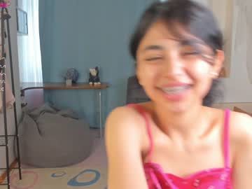 couple
        erarananio cam image #2047341