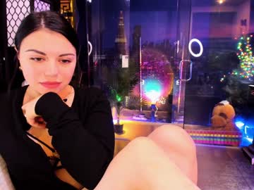 girl
        alma_pearl cam image #5913004