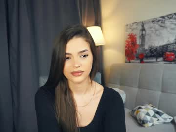 girl
        zarabeamer cam image #6784189