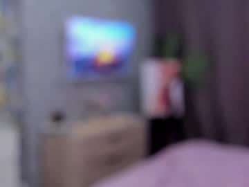 girl
        jerkoffstation cam image #1067153