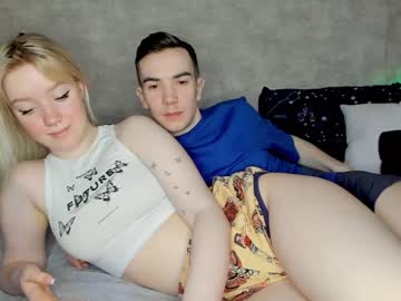 couple
        lollipops6666 cam image #712859